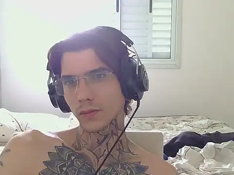 Show de smokingink na webcam