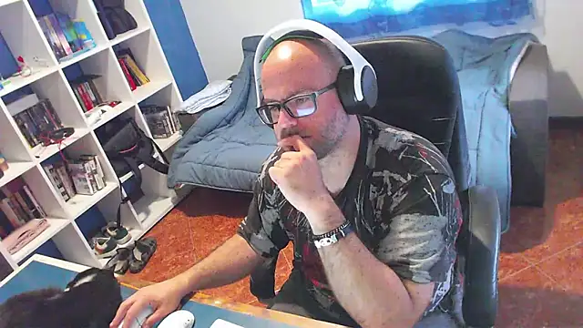 عرض كام ravingr4d4