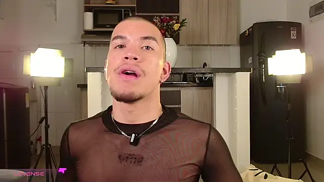 Pertunjukan Kamera Web Bruno_Rangel