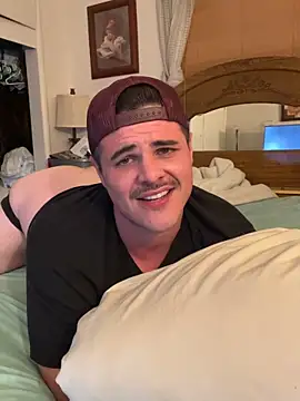 Chat XXX en directo de Millennialcum