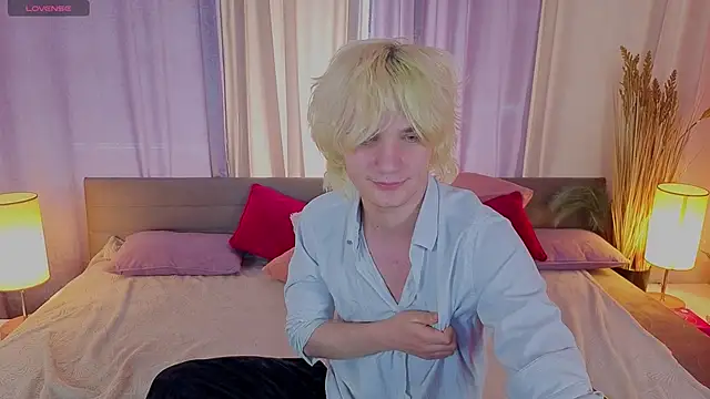 JameMilann's Live XXX Chat