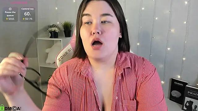 Czat XXX na żywo – Miss_Triss