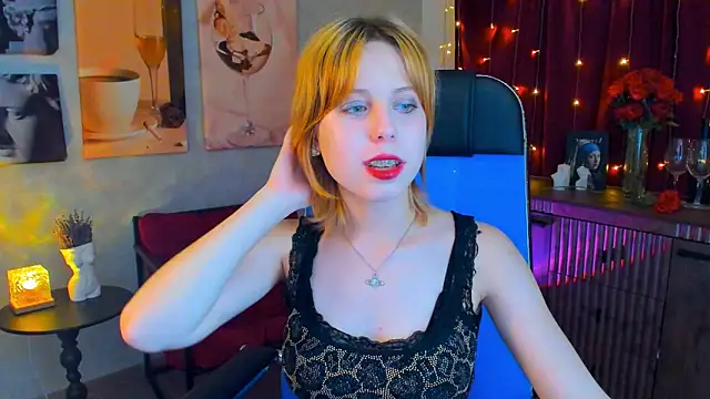 VivienneHebert Live XXX Chat