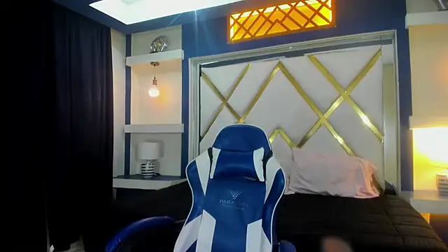 XXX chat uživo modela allison_mc