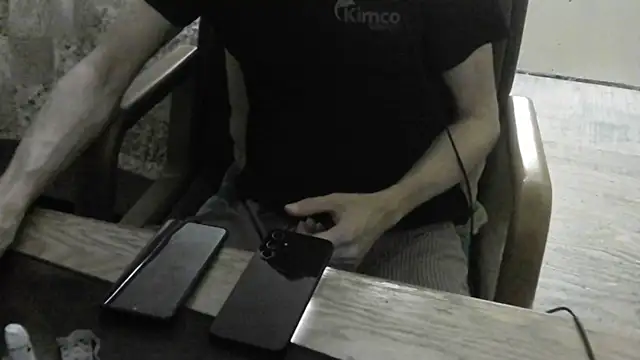 Pertunjukan Kamera Web FiSTALiTY