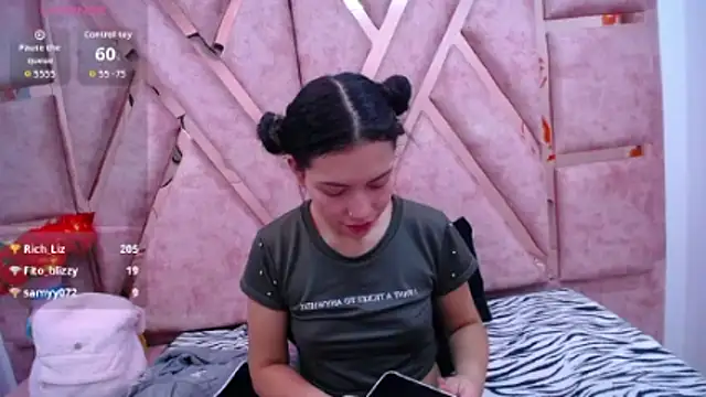 Chat XXX en directo de Azul_Horny18