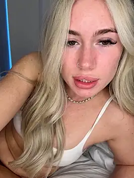 SexySaraxxoo Webcam Show