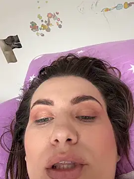 SweetCurvess Chat XXX live