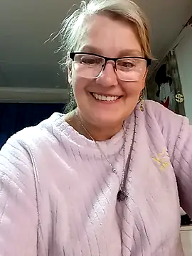 Онлайн чат XXX irinamaux