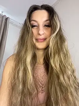 Alyxra Live XXX Chat