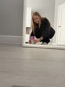 Czat XXX na żywo – MilaMoone