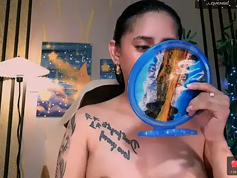 Webkamerová show UrSweetKatCakes