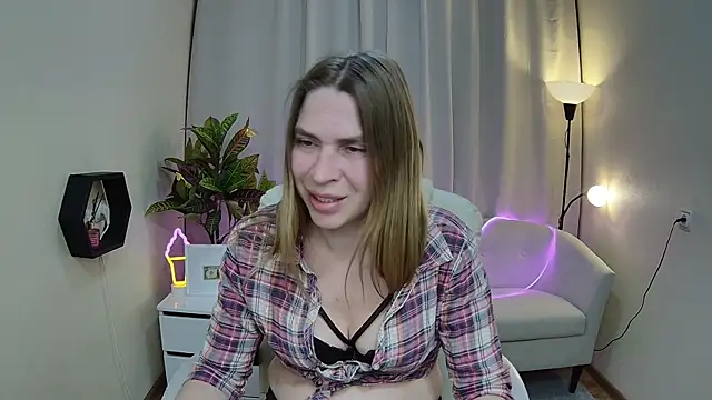 TessaDaybreak's Live XXX Chat