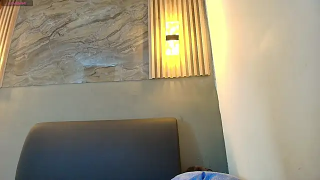 Chat +18 de KENNY_HANK ao vivo