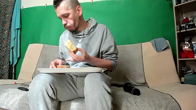 viraglaci18@xh élő XXX-chatje