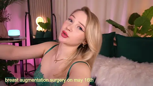 LauraWifeness élő XXX-chatje