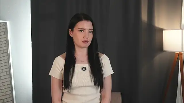 RettaVroom Adlı Modelin Canlı XXX Sohbeti