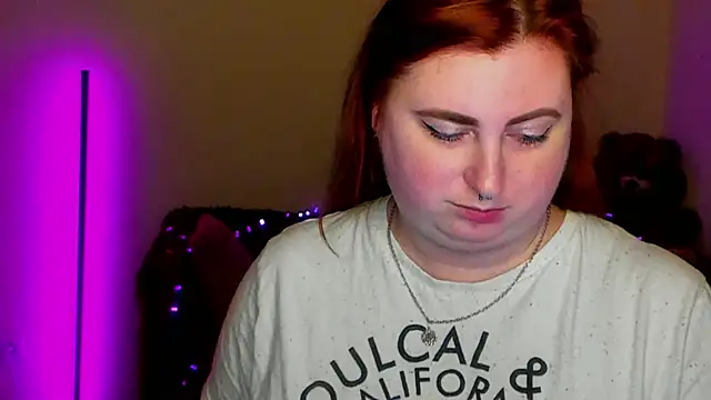 Alicia_love00: онлайн-секс-чат