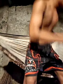 Felix_Asher Show in webcam