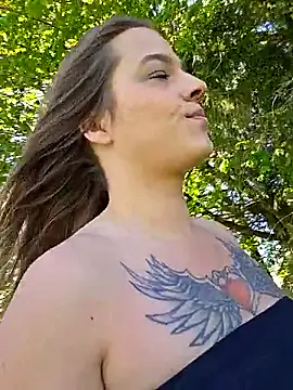 Luna_Lynn Live XXX-Chat