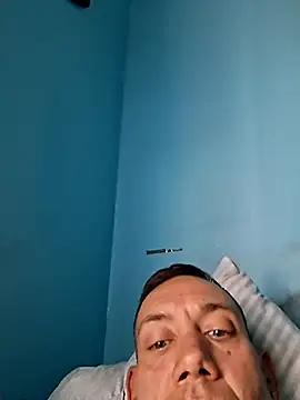 Brandon23xxxgb ওয়েবক্যাম শো