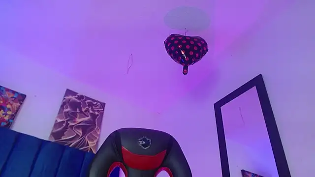 Chat +18 de Annie_switt ao vivo