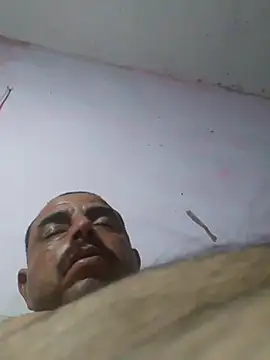 cobrosdepagos Adlı Modelin Canlı XXX Sohbeti