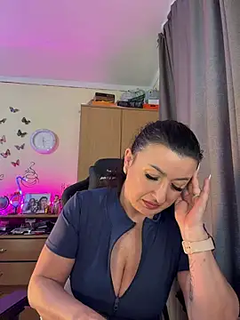 Hotangel75 – Live XXX-chat