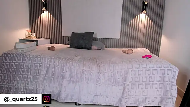 แชท XXX สดของ Zafiiraa