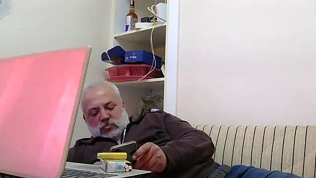 husoizmir Adlı Modelin Web Kamerası Şovu