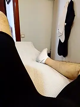 juliatoo Pertunjukan Webcam