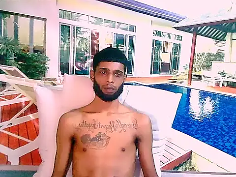 CharmingIndian1 即時 XXX 聊天