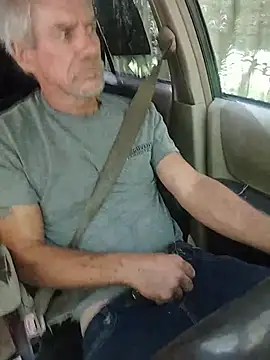 Biknight webkamerás műsora