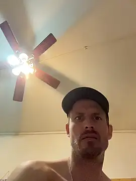 KBONE36's Live XXX Chat