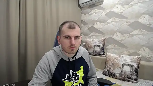 SerzhKorol1: вебкам-шоу