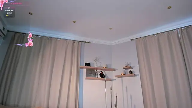 Lova_Rane Chat XXX live