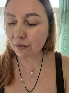 Show modela Katti_Kissa na web-kameri