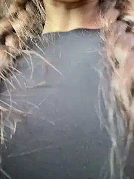 XXX chat uživo modela NotYourMiss