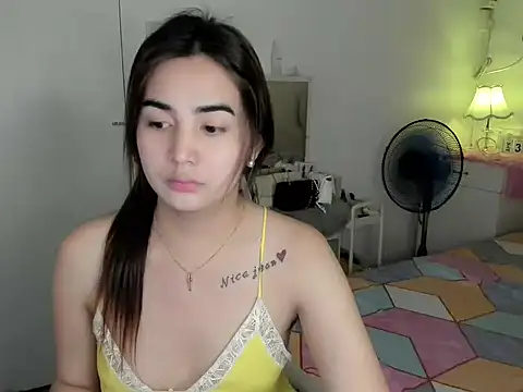 nica_doll Obrolan Langsung XXX