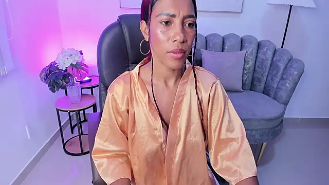 Shantaall_: онлайн-секс-чат