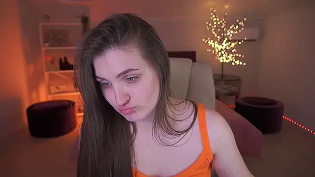 EmmyCharmmのライブXXXチャット