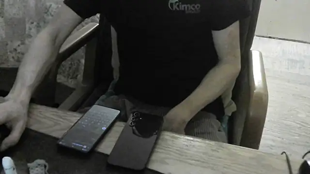 FiSTALiTY Live XXX Chat