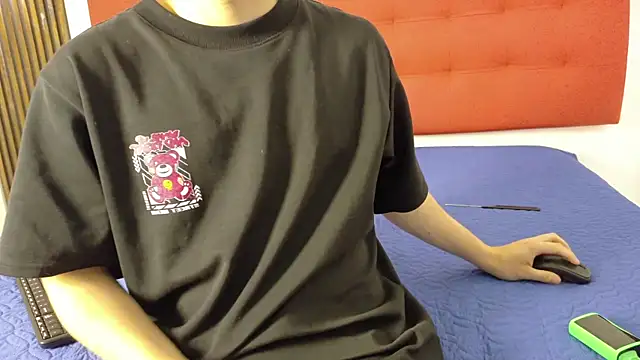 LunayDream élő XXX-chatje