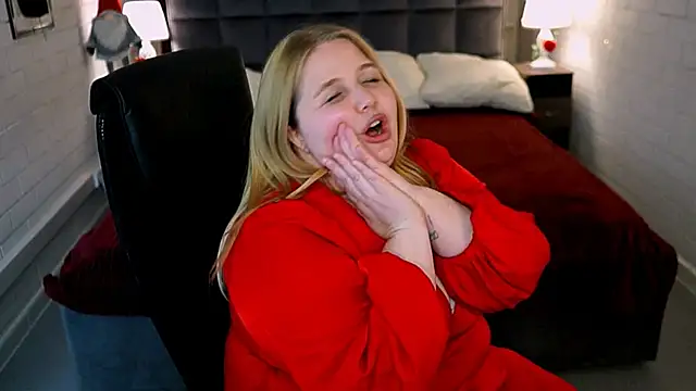 SladaDellのライブXXXチャット