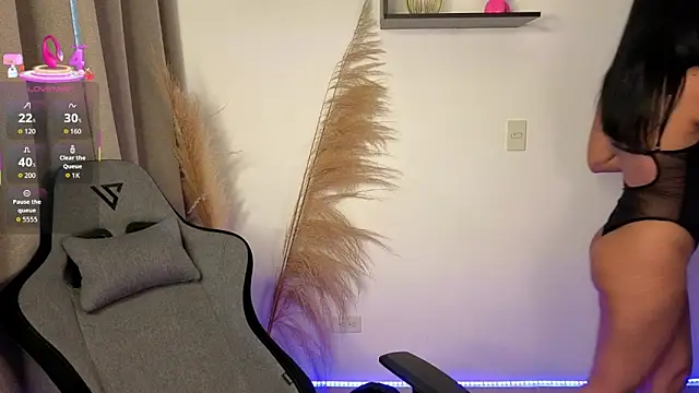 chloebum_'s Live XXX Chat