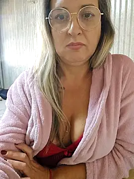 Show de BellaFortuneGaucha na webcam