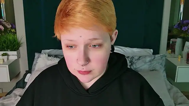 Edna_Davis élő XXX-chatje