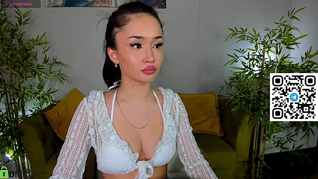 Riddle_Lay's Live XXX Chat