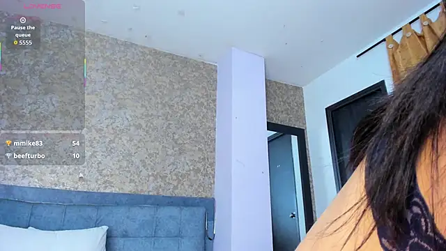 Naughtymilfx__: вебкам-шоу