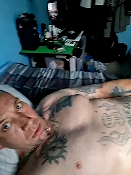 Pokazy przed kamerką – Brandon23xxxgb